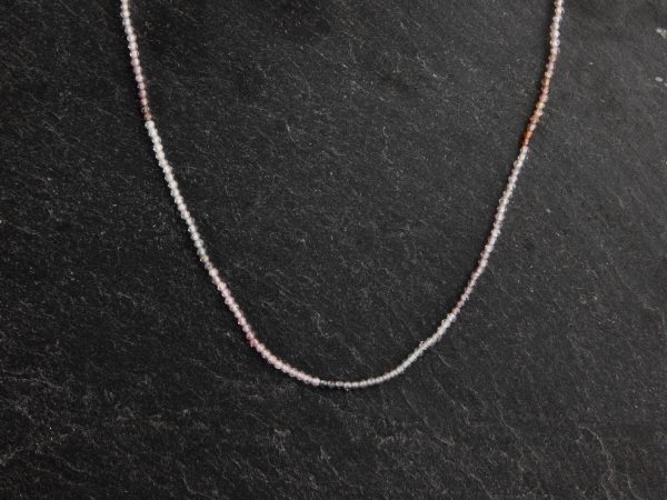 Collar de Espinela Dulce Borealys