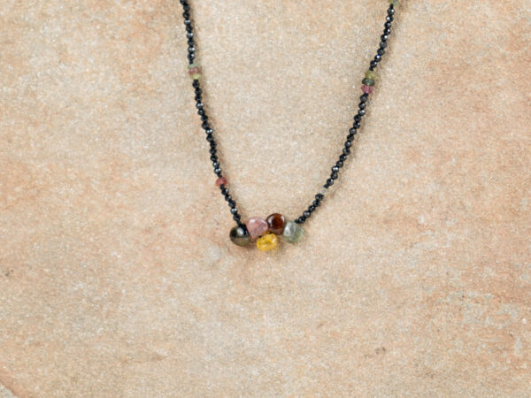 Collar de Turmalinas y Espinela Flor Borealys