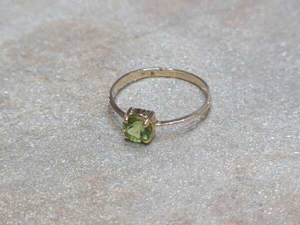Anillo de Turmalina Pradera Borealys
