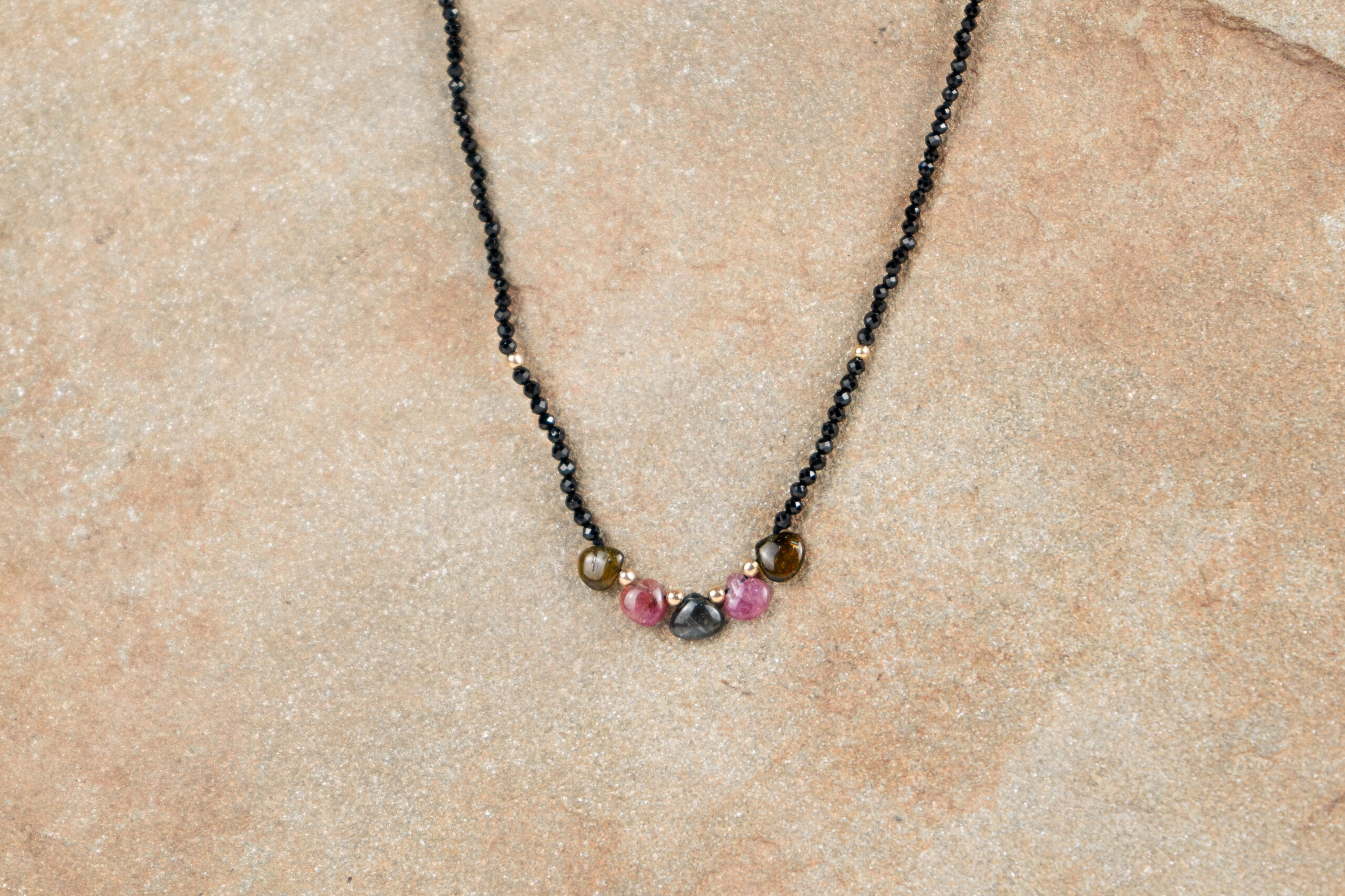 Collar Pétalos